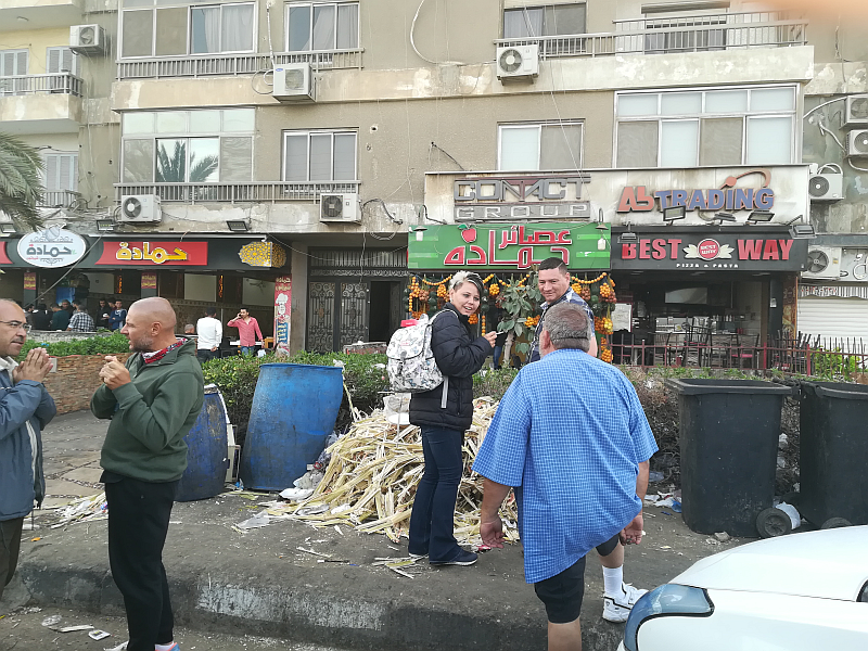 Stopping for Falafel sandwiches in Cairo