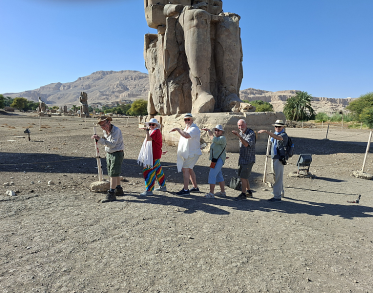 Walk Like a... Colossi of Memnon